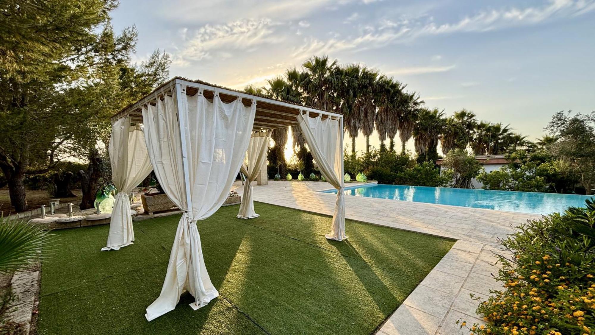 White Pool 7P Matino - Gallipoli Экстерьер фото