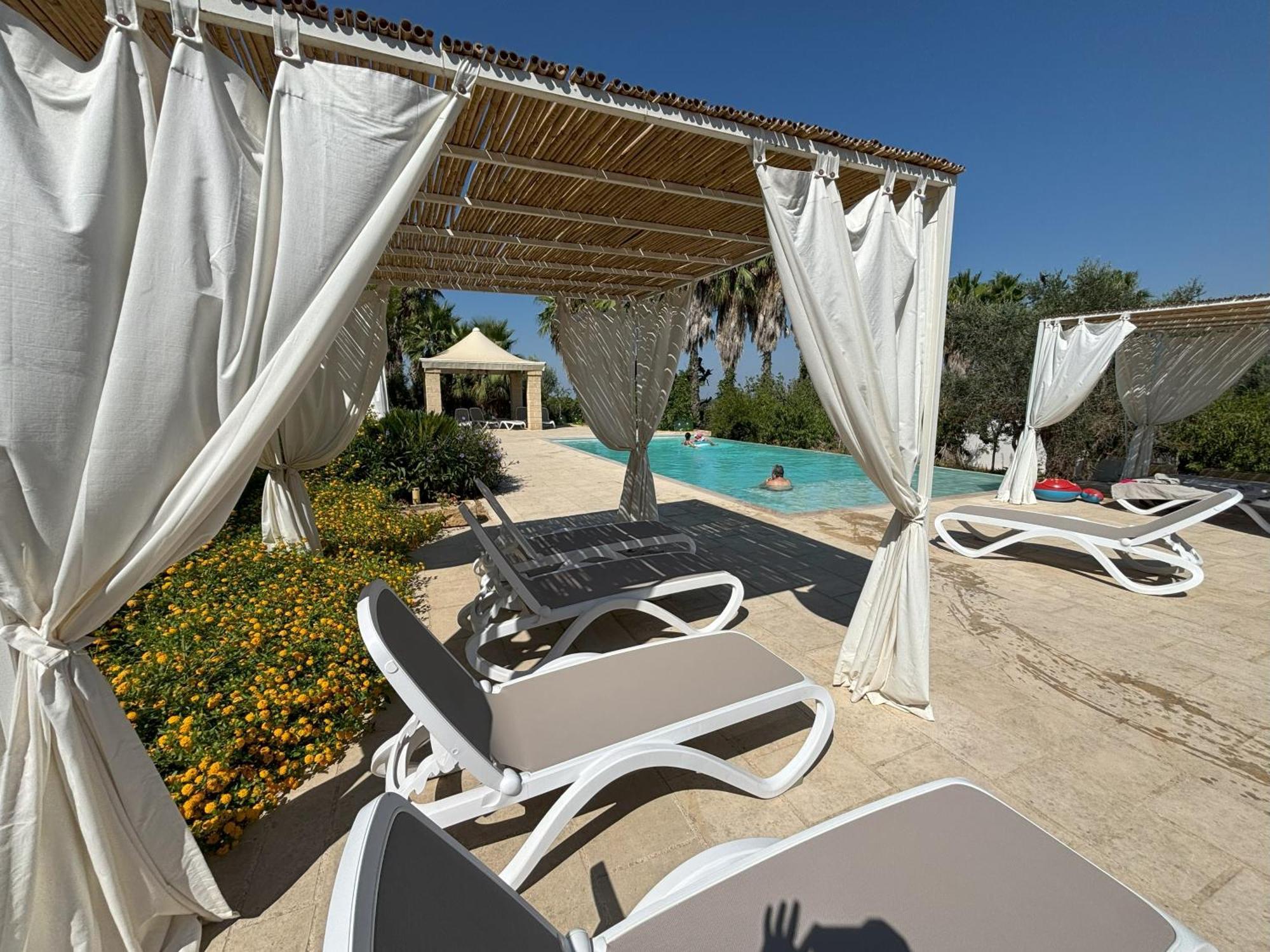 White Pool 7P Matino - Gallipoli Экстерьер фото